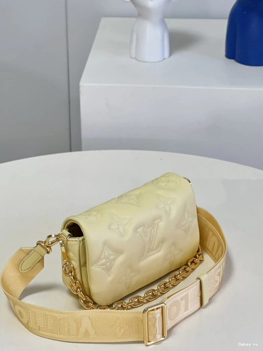 STRAP BUBBLEGRAM WALLET LOUIS VUITTON ON 0811
